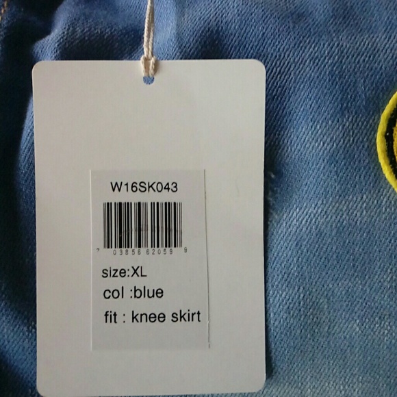 NWT RED JEANS SKIRT xl - Picture 4 of 5